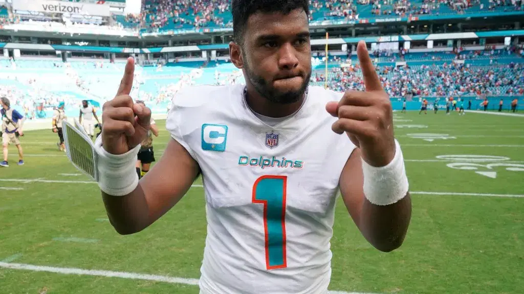 Cleveland Browns vs Miami Dolphins Preview & Prop Bets (10/19): Is it Gabriel’s Time to Shine?