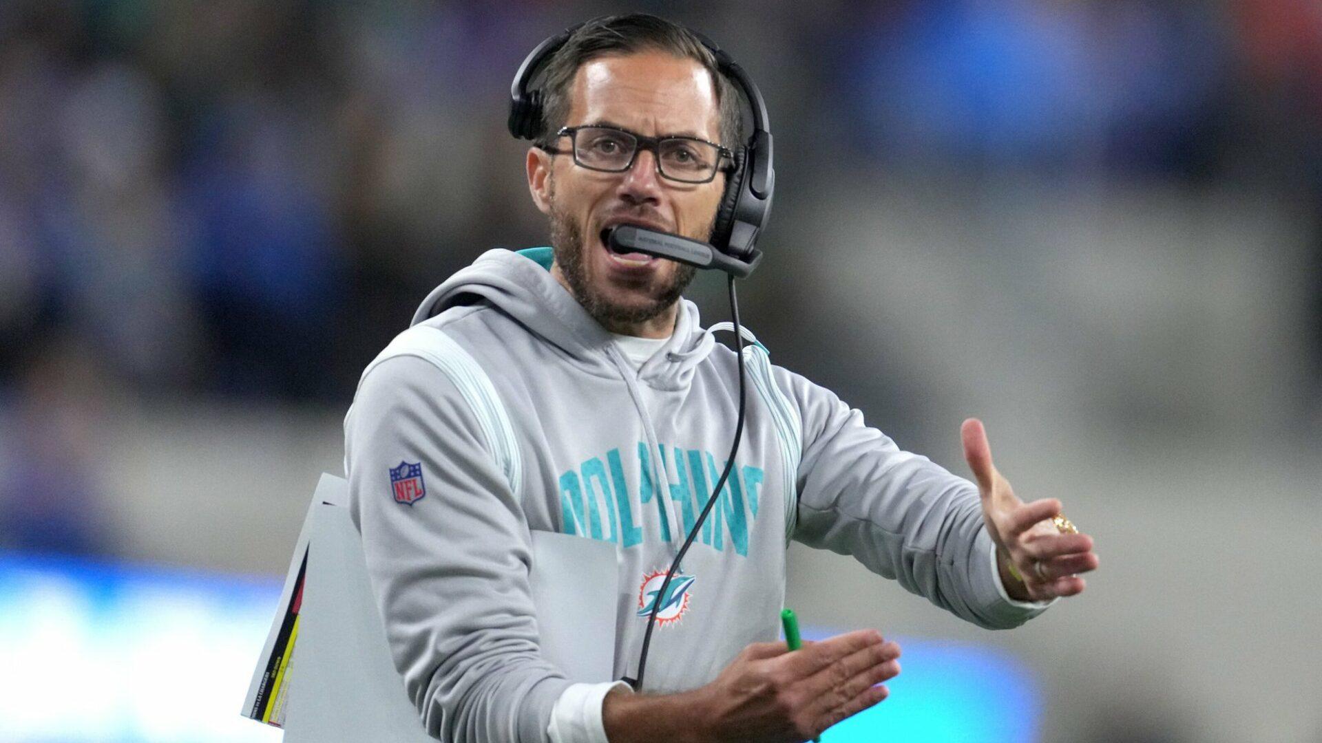 Miami Dolphins vs New England Patriots Picks & Predictions (9/14)