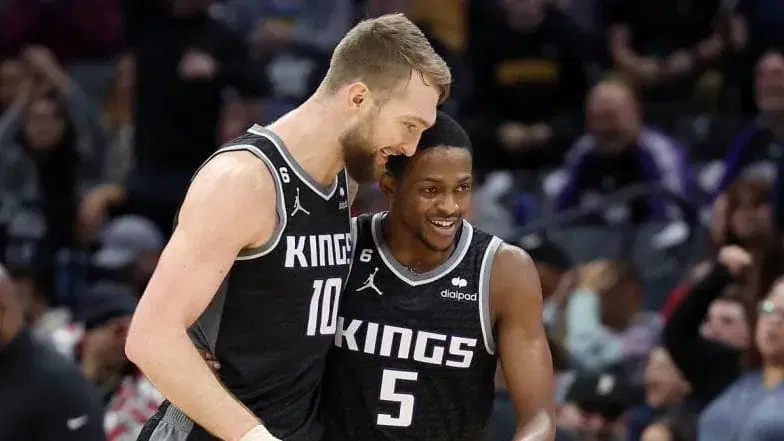 Kings vs Suns Prediction, Picks & Player Props (Feb. 14): Sacramento Surprises Durant-less Phoenix