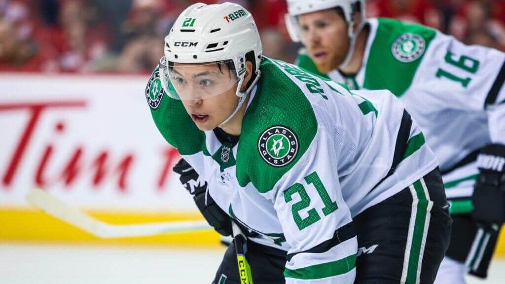 Blackhawks vs Stars Prediction, Odds & Picks (Feb. 22): Can Dallas End Its Losing Streak Tonight?