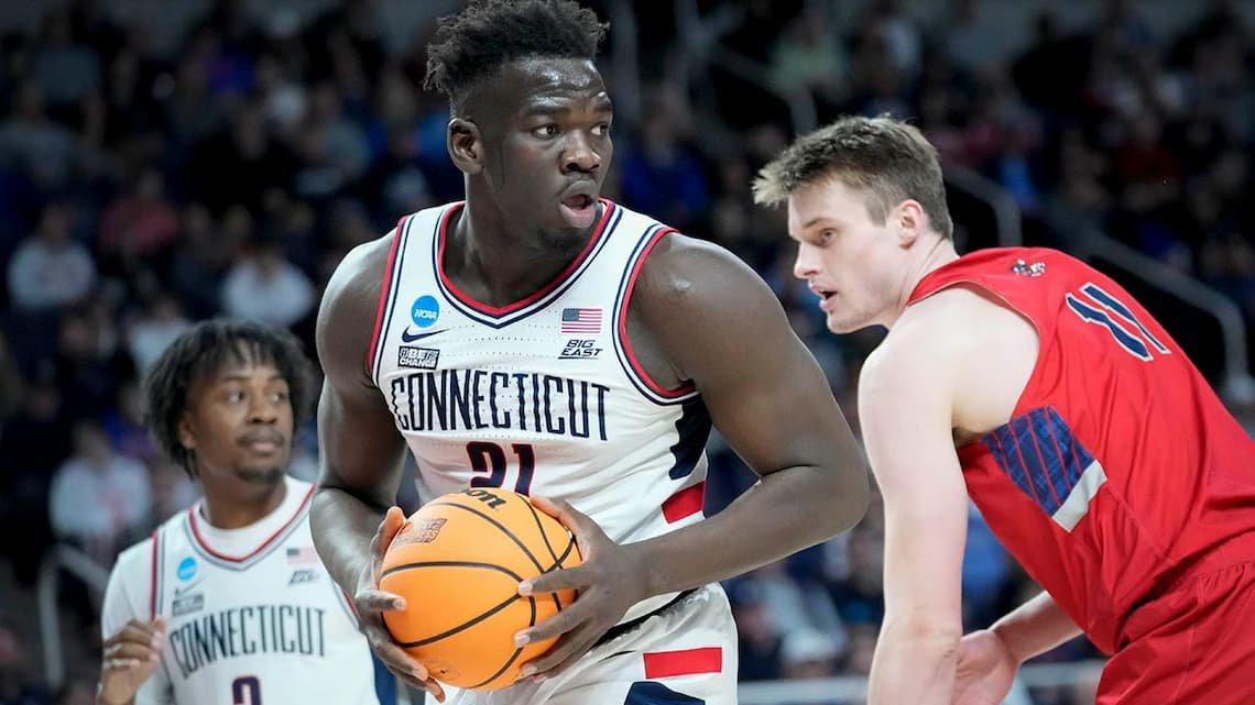 Arkansas vs UConn Basketball Prediction, Odds & Picks (March Madness 2023 Sweet Sixteen)