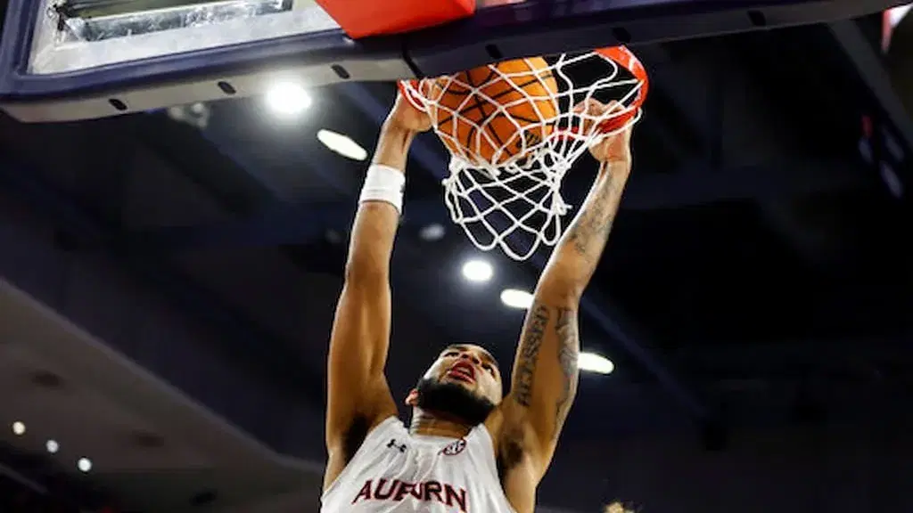 #6 Tennessee vs #1 Auburn: NCAA Basketball Odds & Best Bets