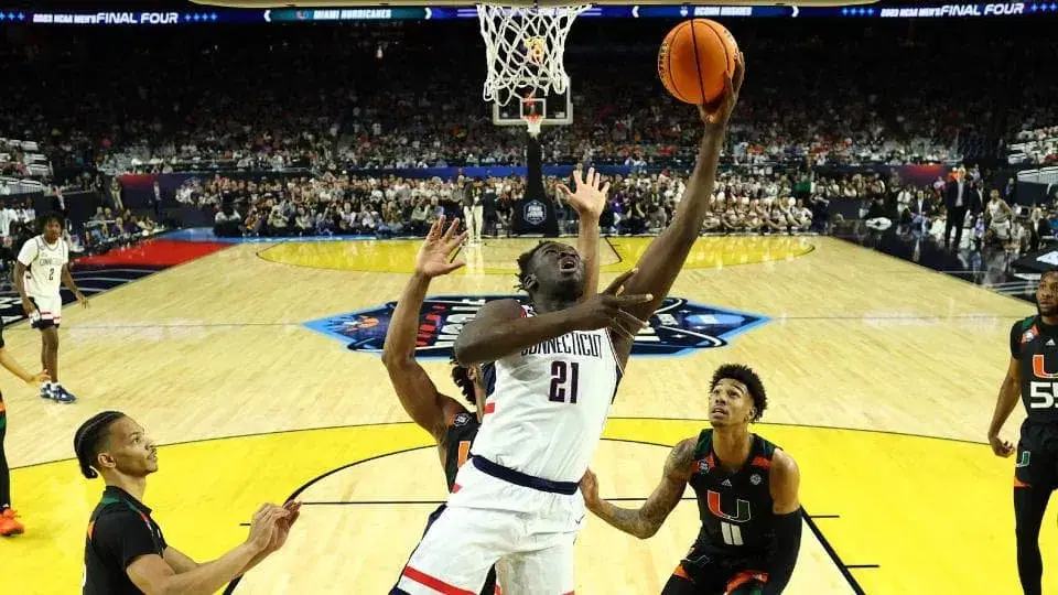San Diego State vs UConn Prediction and Picks: Best Spread and Over/Under Bets for Monday’s Men’s Title Game cover