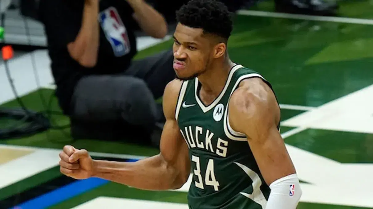 Bucks vs Lakers prediction