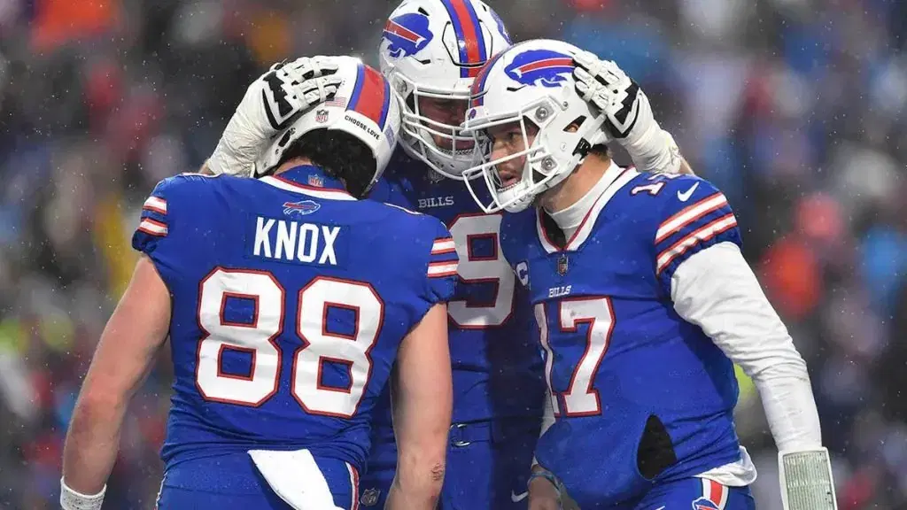 Thursday Night Football: Buccaneers vs Bills, Prediction: Buffalo Handles Business