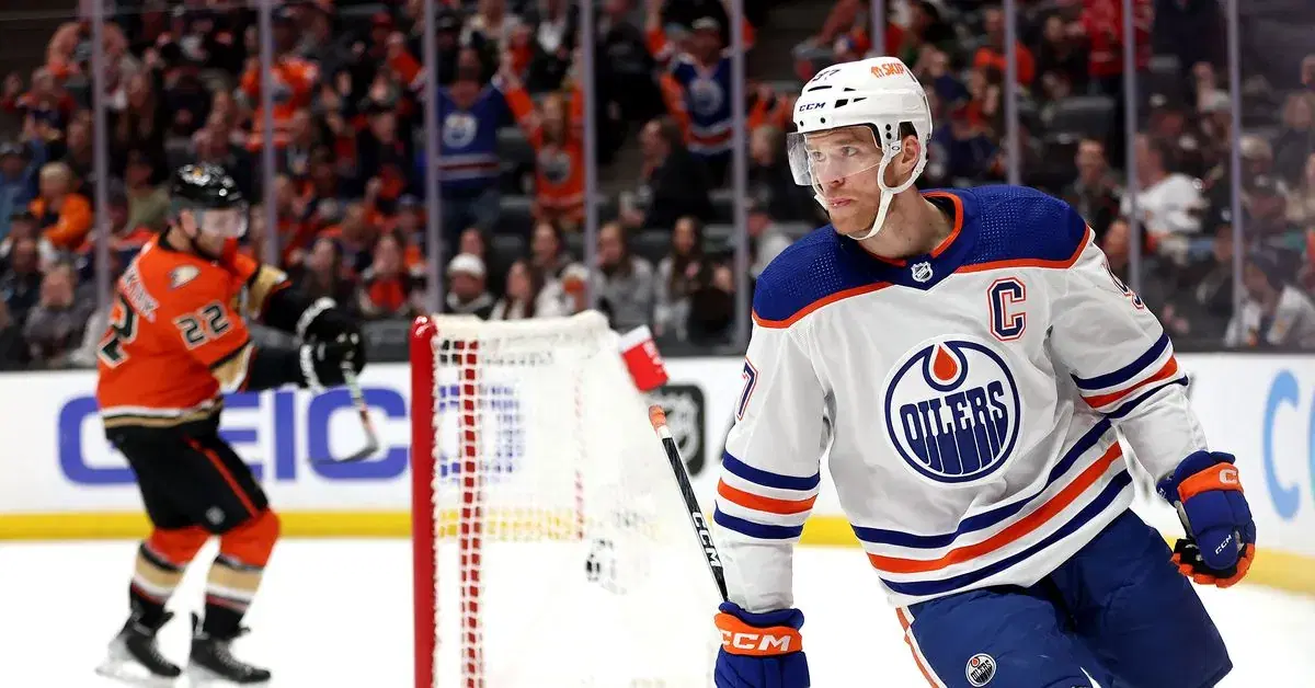 NHL 3 Players to Watch in the 2023-24 Season: Prediction & Prop Bets