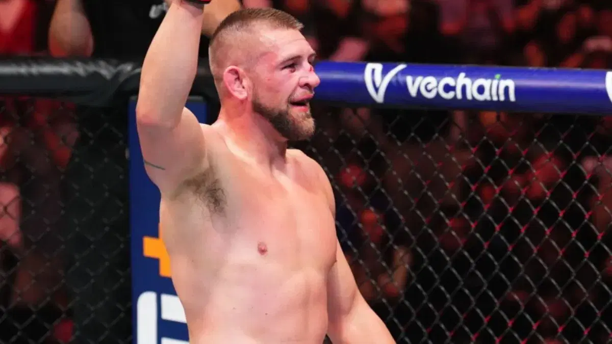 UFC 296 Predictions: Edwards vs Covington Prelims & Early Prelims Picks & Odds