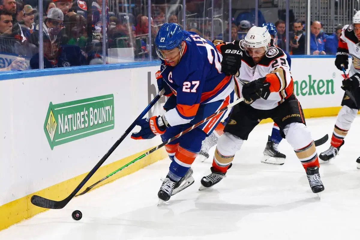 NHL: Anaheim Ducks vs New York Islanders Prediction, Odds & Best Bets