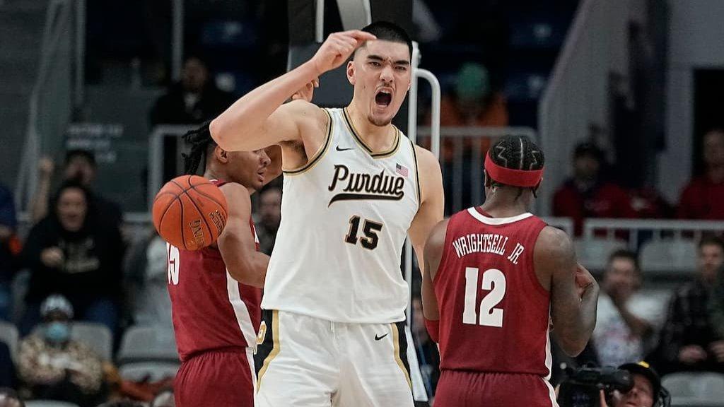 College Basketball Weekend Preview (Dec. 15-17): Arizona-Purdue Highlights Stacked Saturday Slate