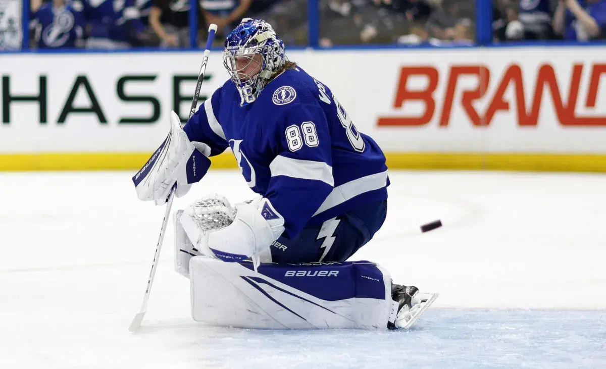Panthers vs Lightning NHL Predictions, Odds, & Best Bets for Game 3 (4/25): Goaltenders Steal Spotlight
