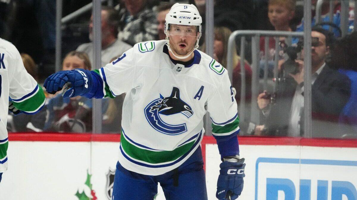 Kings vs Canucks Prediction, Odds & Best Bets | NHL Picks Today (3/25): Close-Fought Battle in Vancity