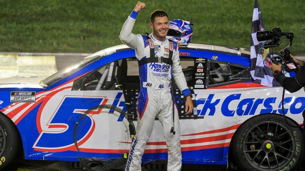 2024 NASCAR Cup Series Championship Odds & Favorites: Is Larson Still the Man to Beat?