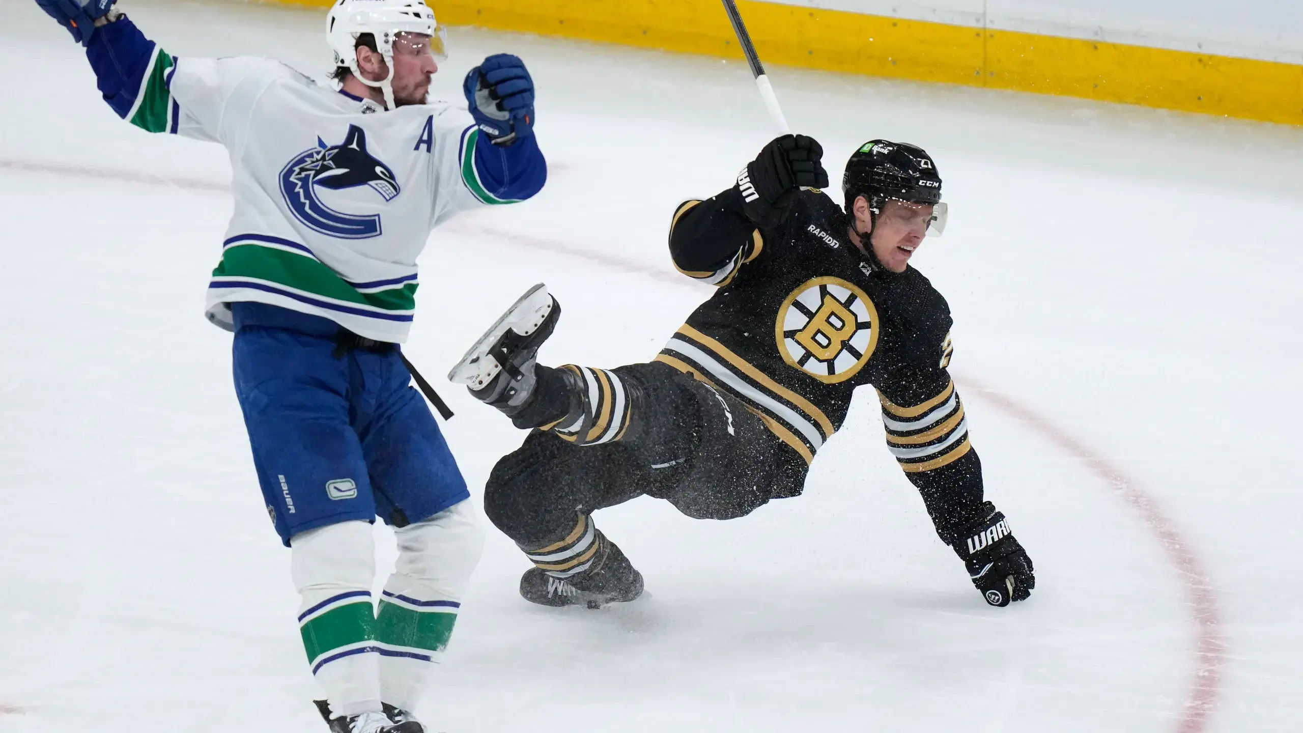 NHL Canucks vs Bruins Picks and Odds | November 26, 2024