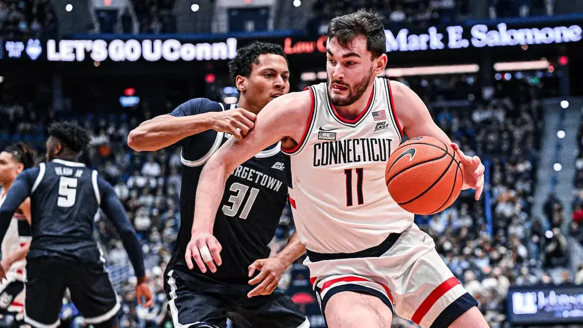 Best NCAA Basketball Picks and Predictions (11/15): Saturday College Hoops Bets