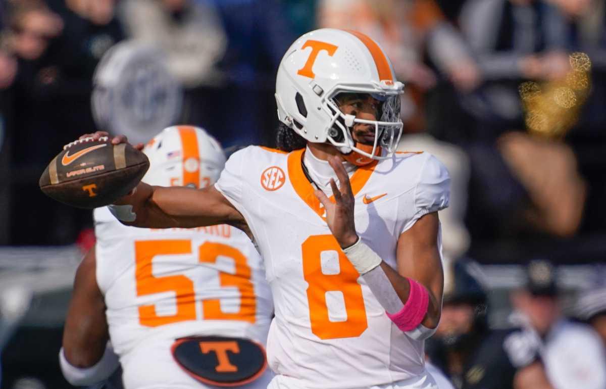 #7 Tennessee vs #6 Ohio State: Odds, Predictions & Key Insights | December 21, 2024