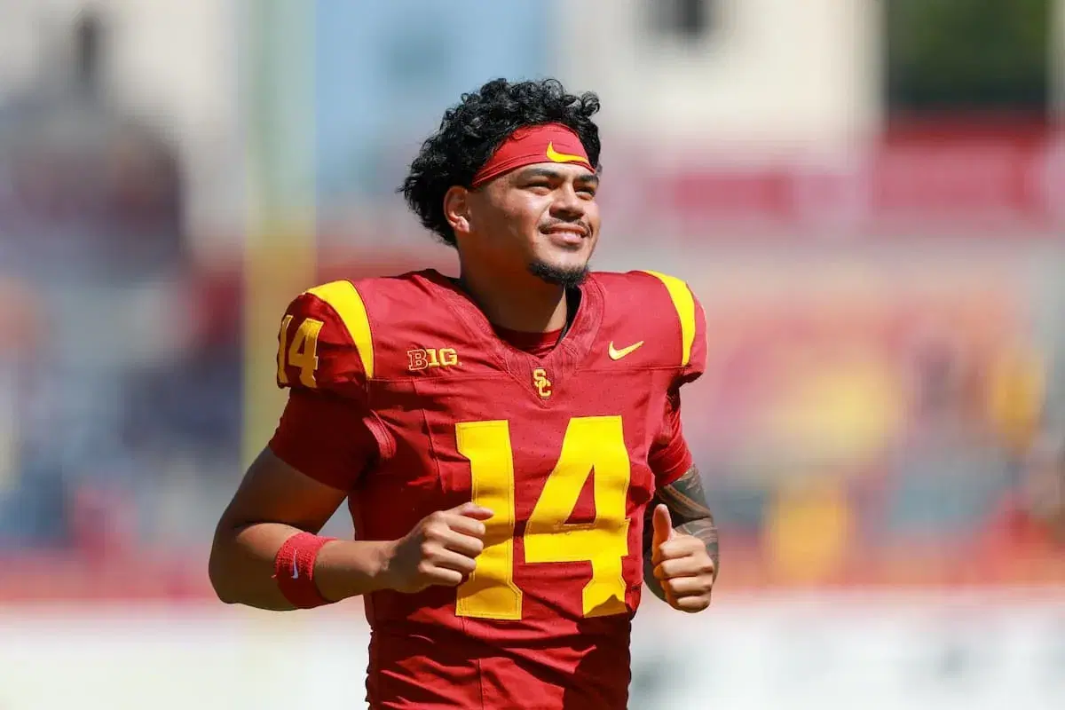 #21 Iowa vs. #17 USC Picks and Predictions: Big Ten Battle in LA