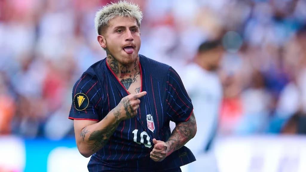 Diego Luna subbed on against Ecuador - United States Australia Picks