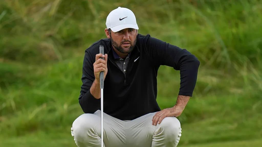 Scottie Scheffler crouches and surveys the scene at the Open Championship - Open Championship 2025 Final Round Predictions, Picks & Odds