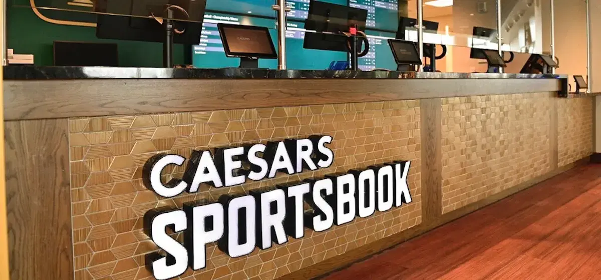 Caesars Sportsbook Latest Illinois Operator to Add Surcharge