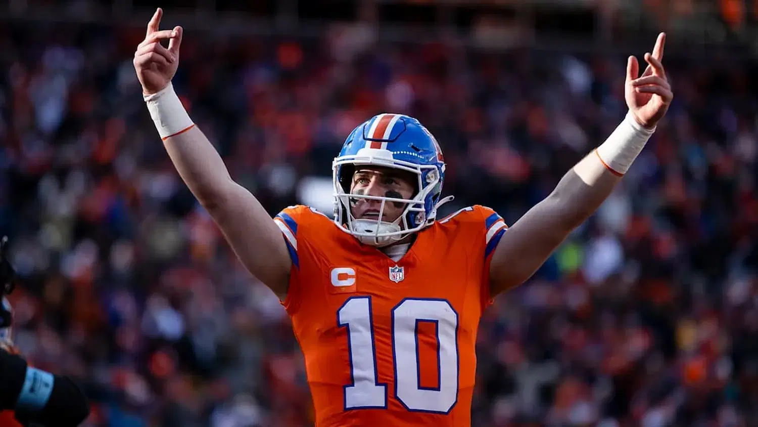 Raiders vs. Broncos | NFL Week 10 Breakdown & Best Bets: Thursday Night Football