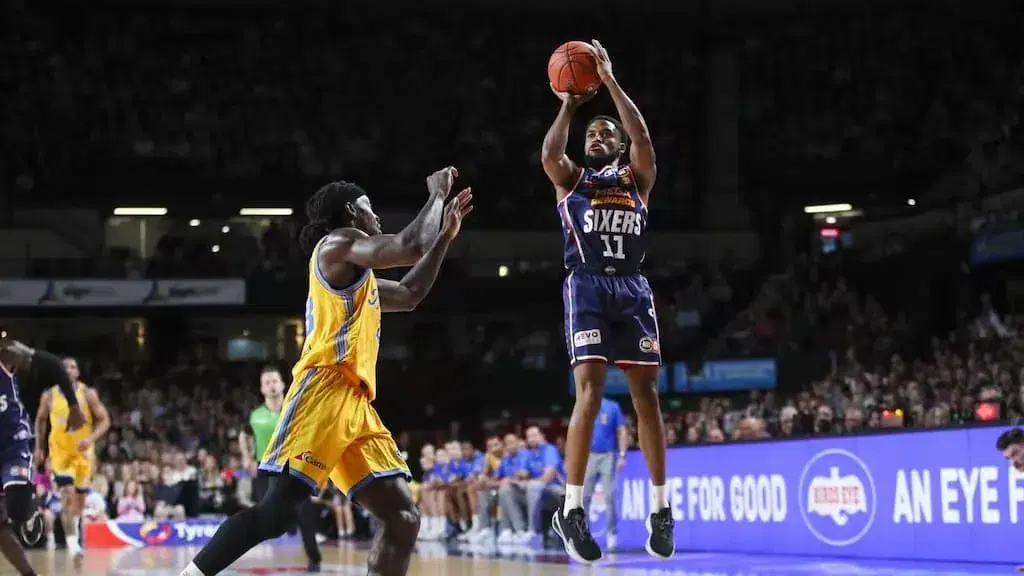 Adelaide 36ers star Bryce Cotton - Adelaide 36ers vs. Tasmania JackJumpers Prediction & Picks (10/9/2025)