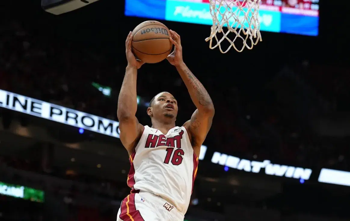 Kate’s Prop Shop: NBA Dunk Contest Edition