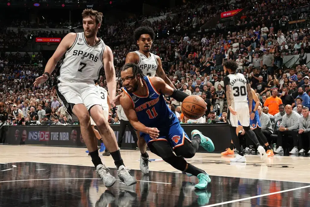 NY Sports Betting: Knicks Run Dents May 2026 Revenue