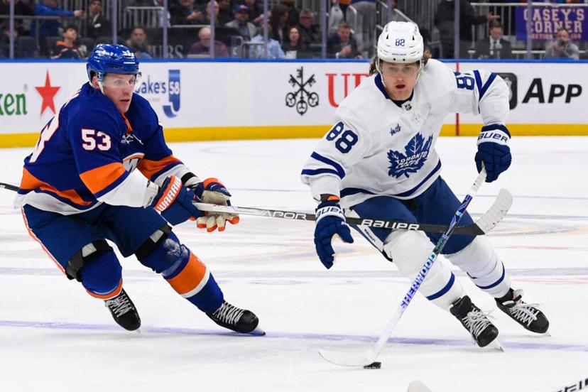 Maple Leafs vs Hurricanes NHL Predictions, Odds, Props & Best Bets (1/9)
