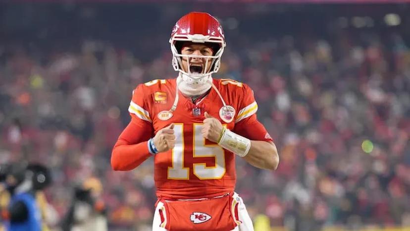 Patrick Mahomes and the Chiefs take on the Texans at home