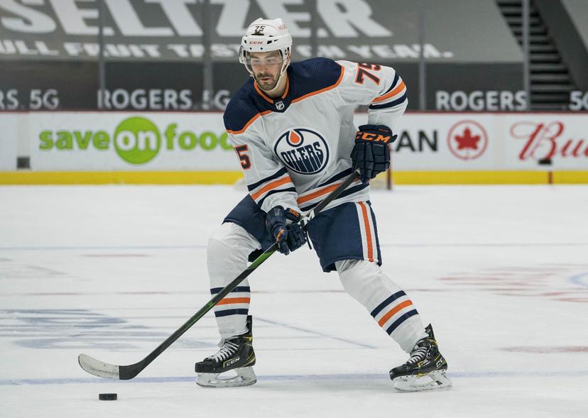 Evan Bouchard is an assist machine at home making him great bet for his point total
