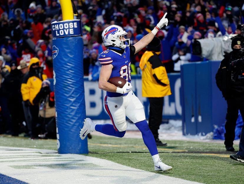 Dalton Kincaid of the Buffalo Bills is a top tight end to target in NFL fantasy
