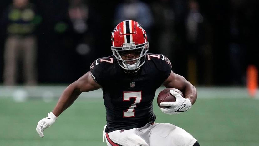 NFL Prop Report | Monday Night Football: Falcons vs. Eagles 