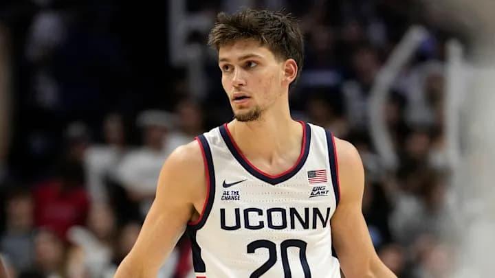 Can UConn win the take down Gonzaga this Saturday?