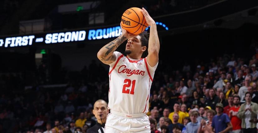 Houston takes on Auburn in the Toyota Center tonight
