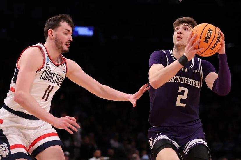 Nick Martinelli ranks No. 5 in the nation in points per game, putting up 23.9 per contest - NCAA Basketball Picks