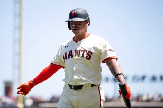 Rafael Devers on the Giants