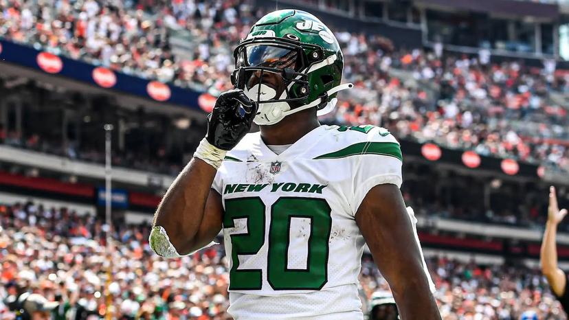 Take a deep dive into this NFL Week 13 matchup, with our expert New York Jets vs Atlanta Falcons preview and prop bet.