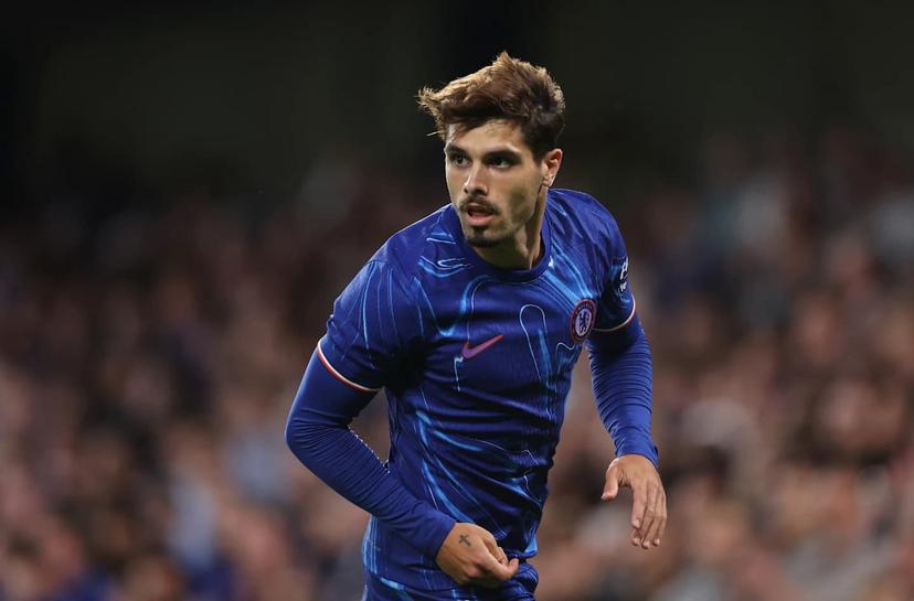 Pedro Neto and Chelsea will have their hands will with Manchester City at home - Manchester City Chelsea Picks