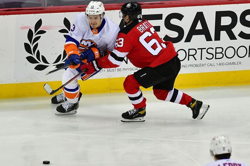 Mat Barzal and Jesper Bratt