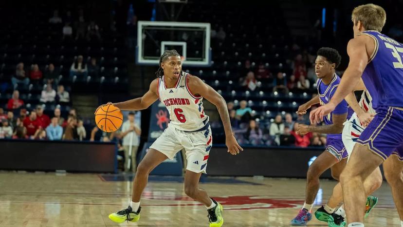 AJ Lopez leads the Spiders with 13 points per game while shooting over 41% from deep - NCAA Basketball Picks