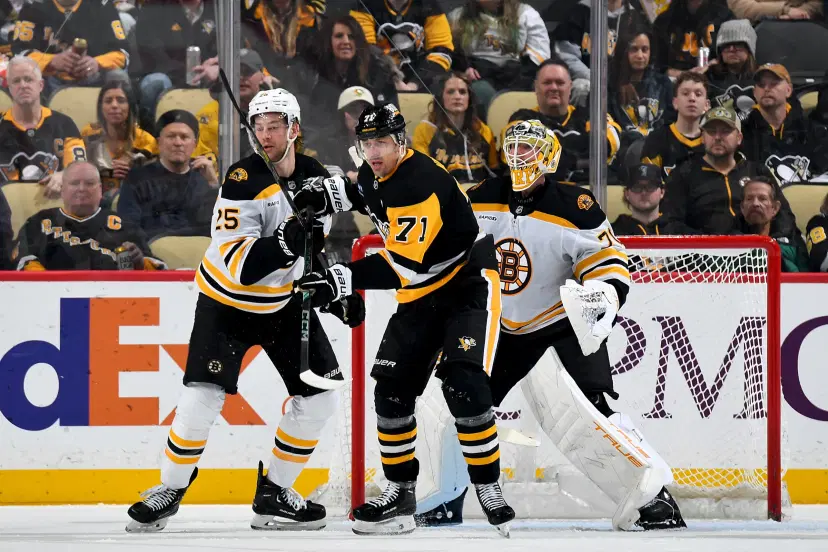 Evgeni Malkin and Joonas Korpisalo