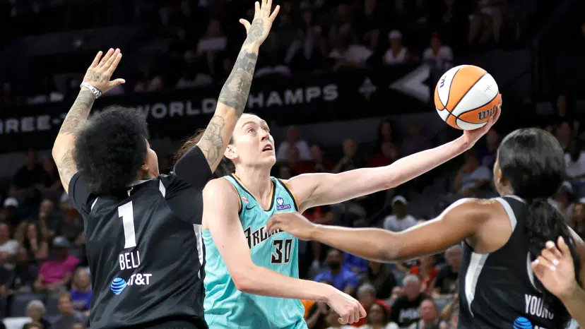 Breanna Stewart and Jackie Young