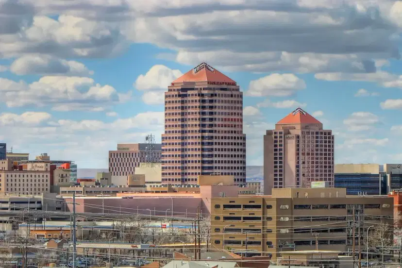 Polymarket Sues New Mexico Over Gambling Enforcement