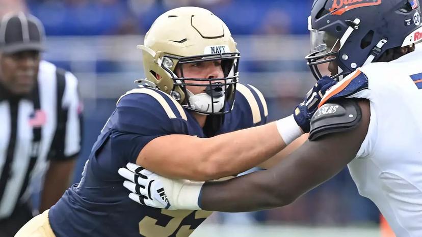 Griffen Willis had three sacks for the Midshipmen last year - American Conference Preview