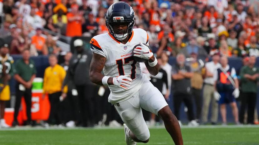 Jaylen Waddle
