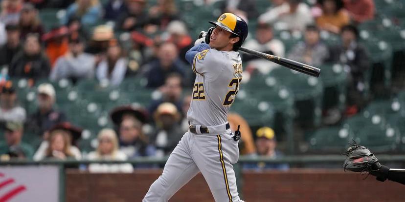 Yelich and the Brewers look to win this series in Miami