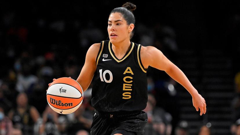 Kelsey Plum with the ball