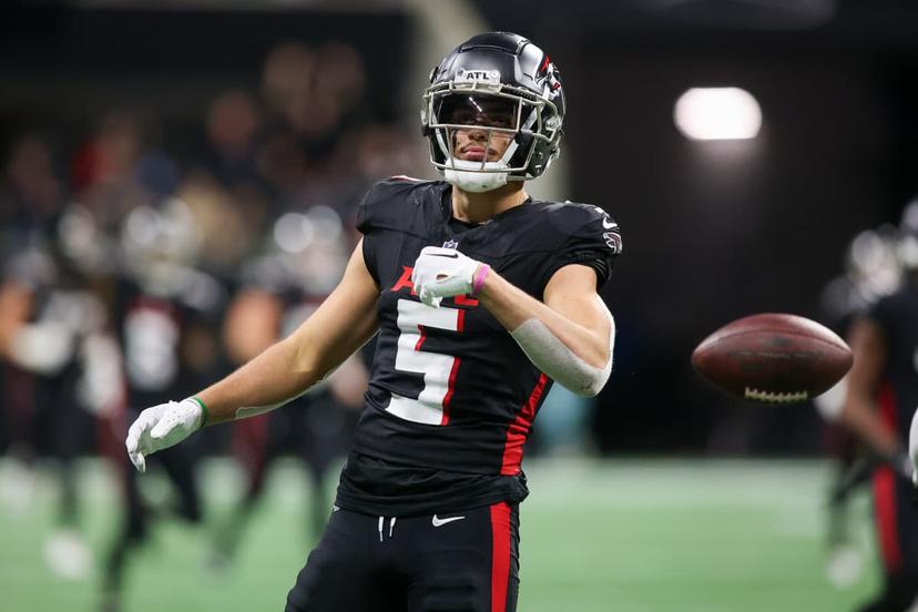 Drake London looks to be a force for the Falcons this season