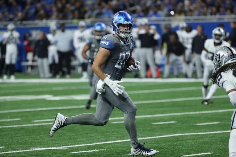 NFL Week 12: Lions vs Colts Predictions, Odds & Best Bets