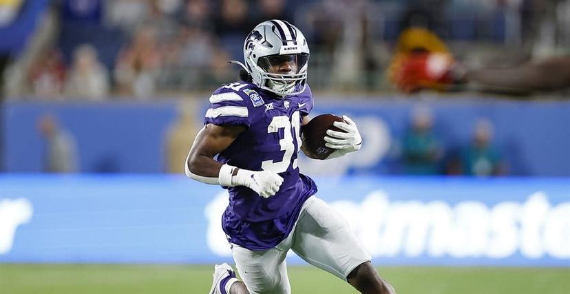 Can Giddens and the Wildcats take down Arizona at home?